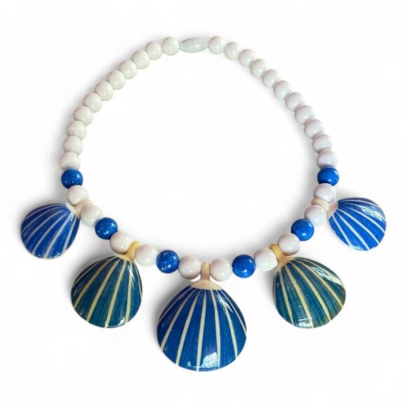 VTG 1987 Avon blue white lucite figural seashell preppy chunky collar necklace - Picture 1 of 9